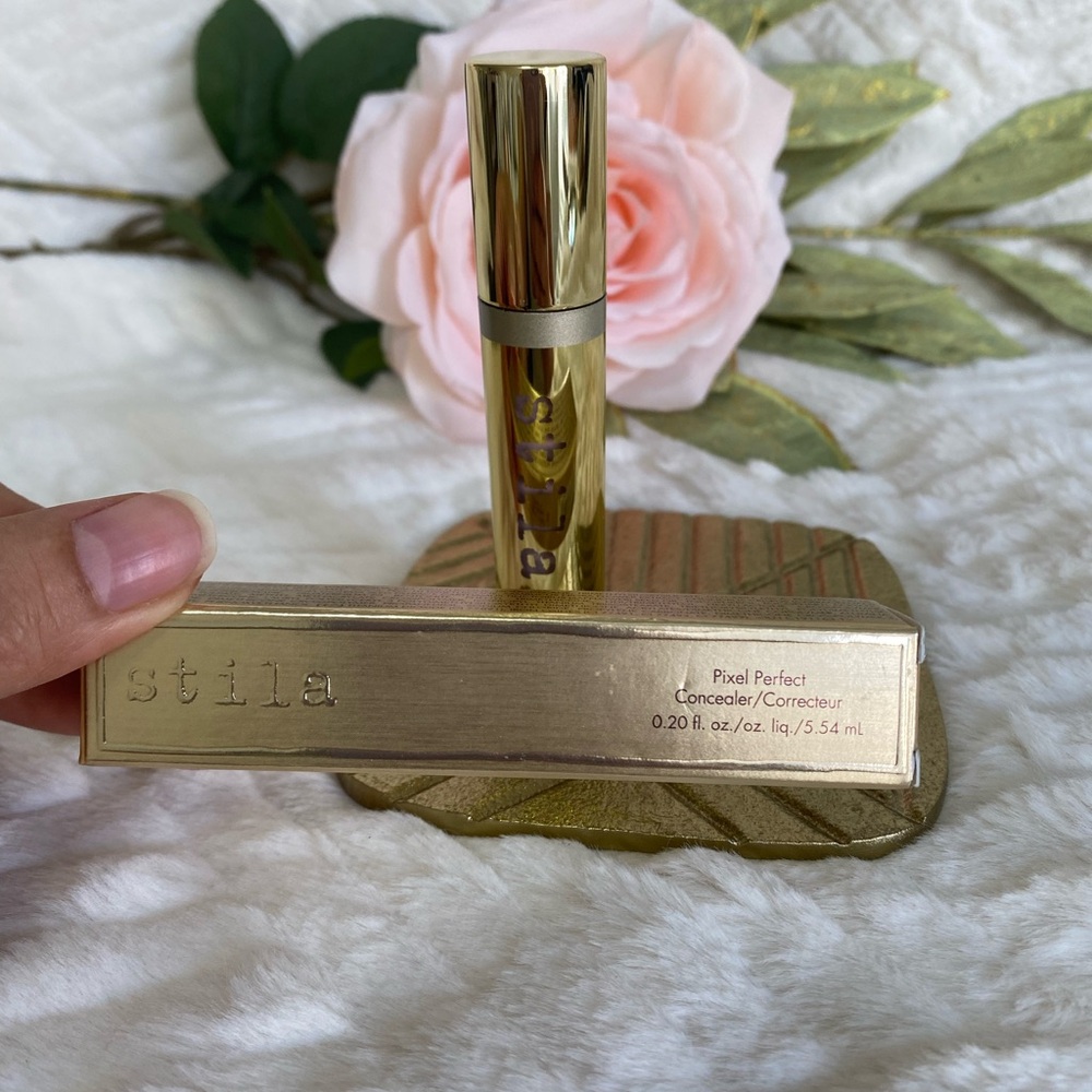 STILA Pixel Perfect Concealer - "Medium 1" - Full Size 0.20 fl oz/5.54mL - Picture 4 of 5